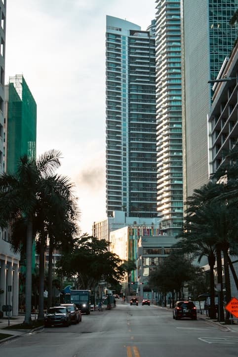 صور تعبيرية لفرص استثمار عقاري